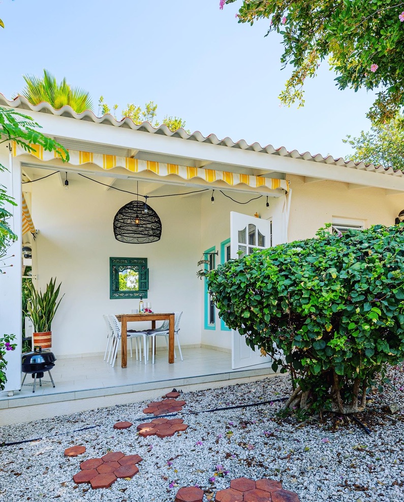 zijaanzicht woning curacao